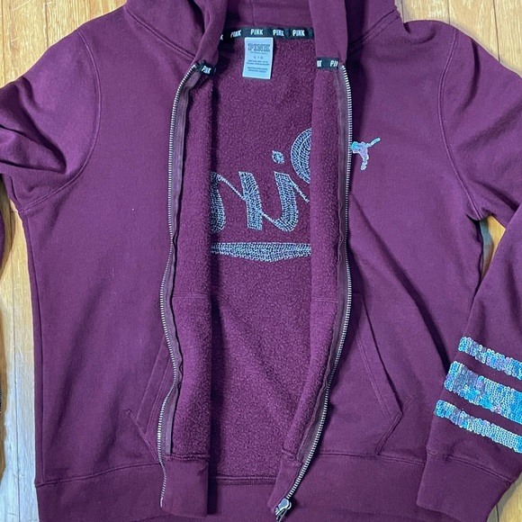 VICTORIA SECRET PINK BURGUNDY SEQUIN LARGE - Picture 5 of 6